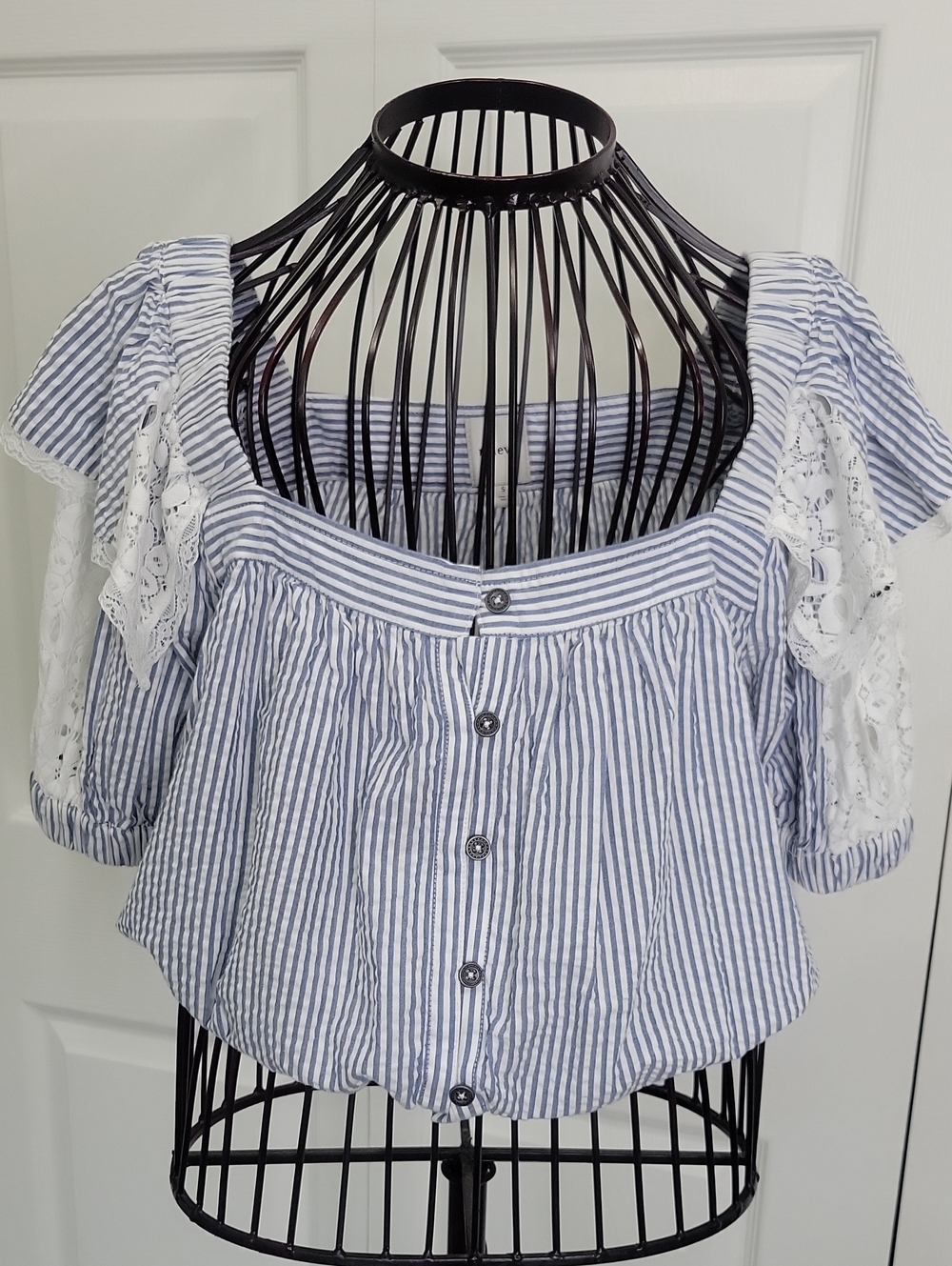 Maeve Striped Blue & White Lace-Trim Puff Sleeve Cropped Top Size Small